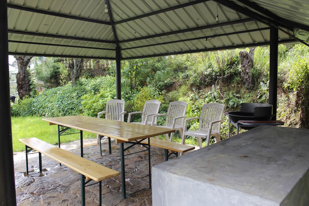 Senani Colonial Holiday Bungalow Nuwara Eliya Oda fotoğraf