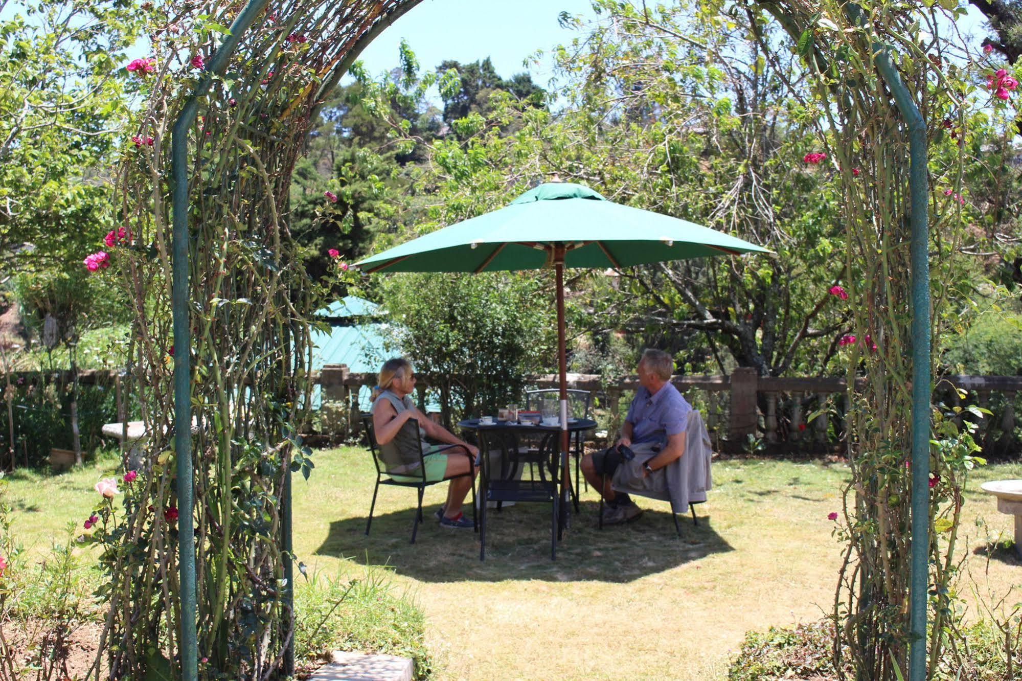 Senani Colonial Holiday Bungalow Nuwara Eliya Dış mekan fotoğraf