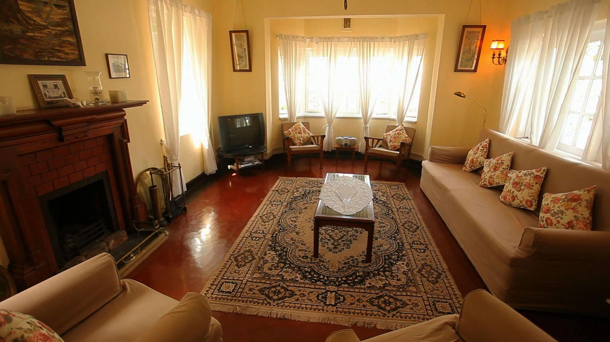 Senani Colonial Holiday Bungalow Nuwara Eliya Dış mekan fotoğraf