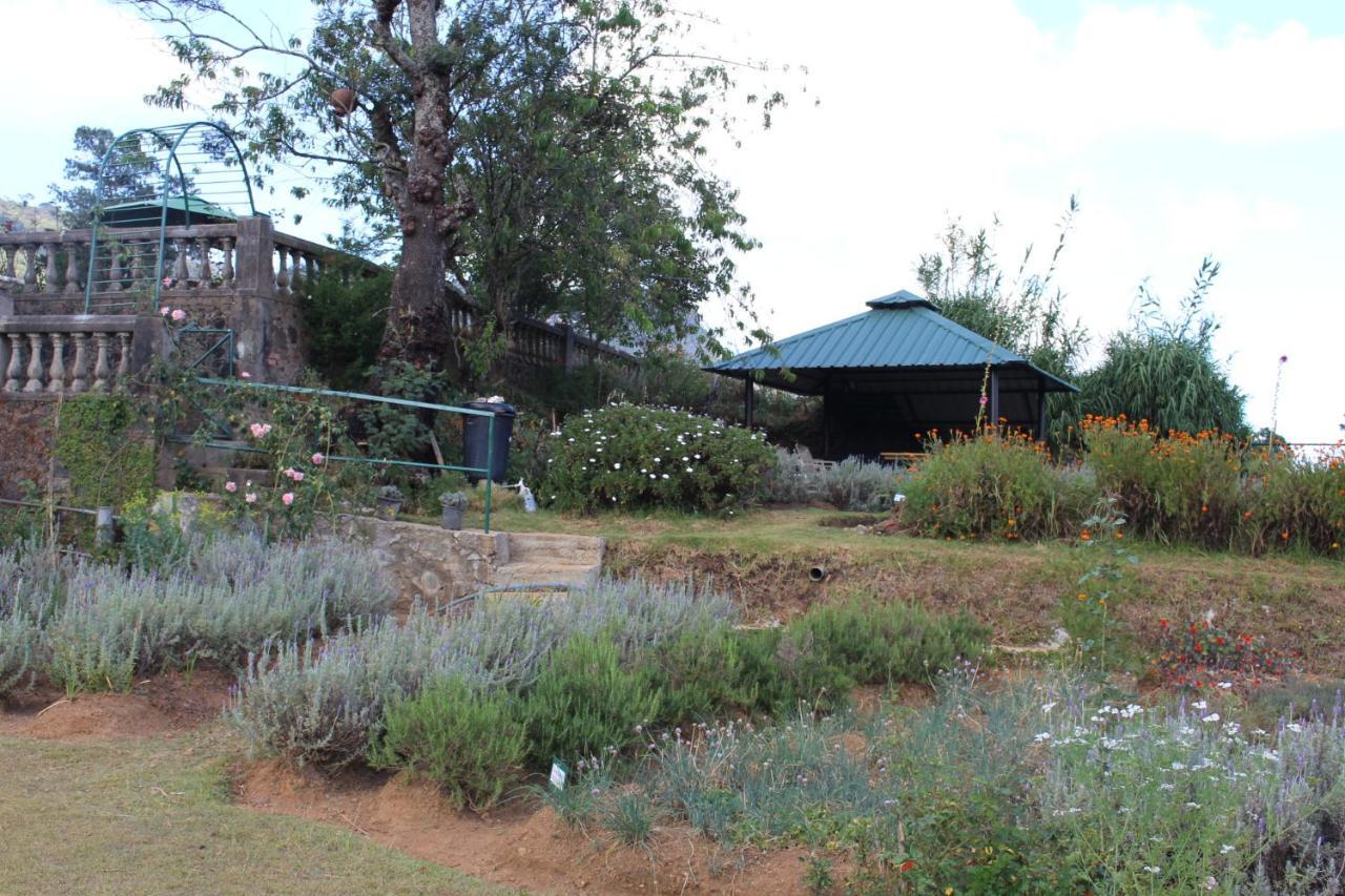 Senani Colonial Holiday Bungalow Nuwara Eliya Dış mekan fotoğraf