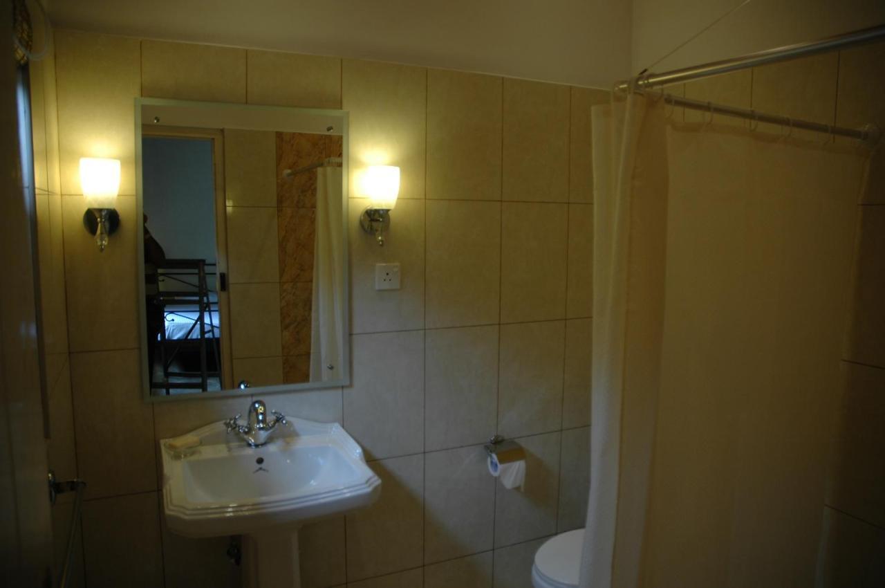 Senani Colonial Holiday Bungalow Nuwara Eliya Dış mekan fotoğraf